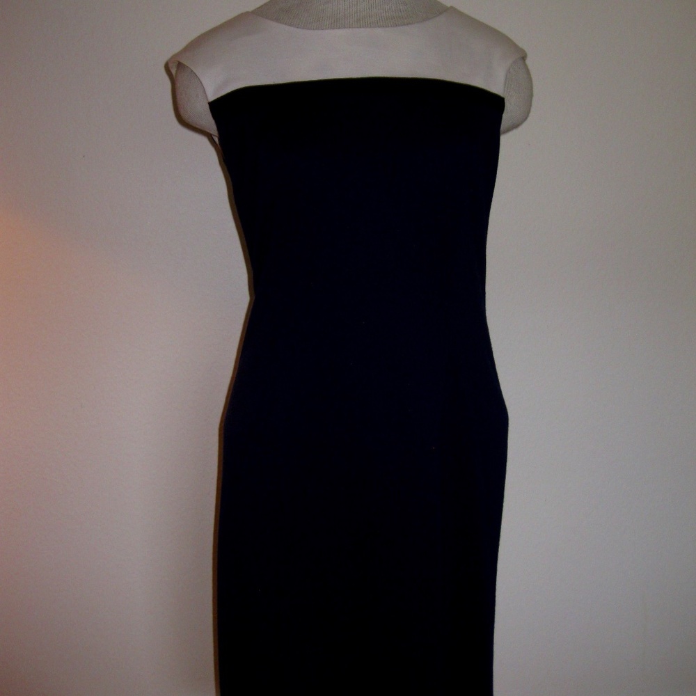 Kay Unger Navy Sheath dress